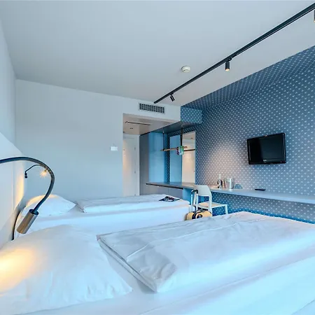 فندق Ibis Styles Messe 3*