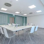 Ibis Styles Messe Готель