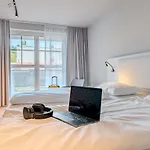 Ibis Styles Messe Готель Грац