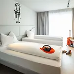 Ibis Styles Messe 3*
