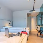 Ibis Styles Messe Готель 3*