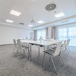 Ibis Styles Messe Готель Грац