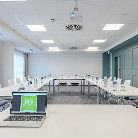 Ibis Styles Messe 3* Štýrský Hradec