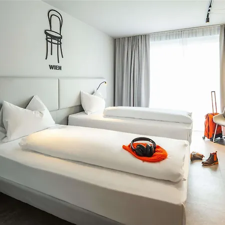 Hotel Ibis Styles Messe 3*