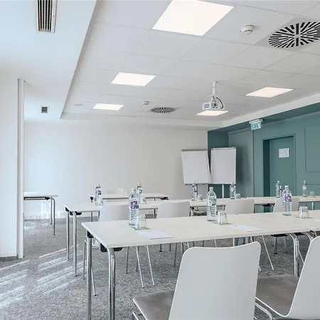 Ibis Styles Messe 3* グラーツ