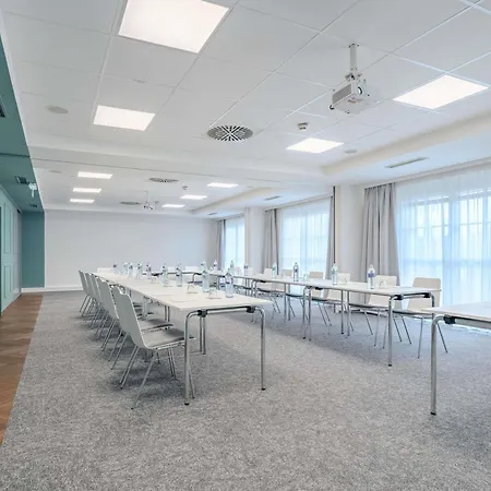 Ibis Styles Messe 3*
