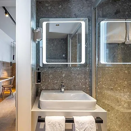 Ibis Styles Messe 酒店 3*